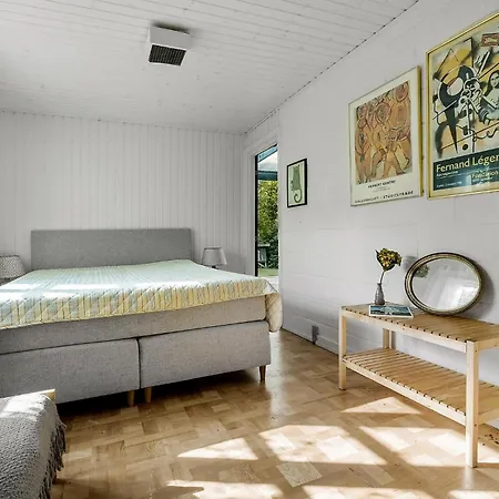 3 Bedroom Awesome In Feriehus