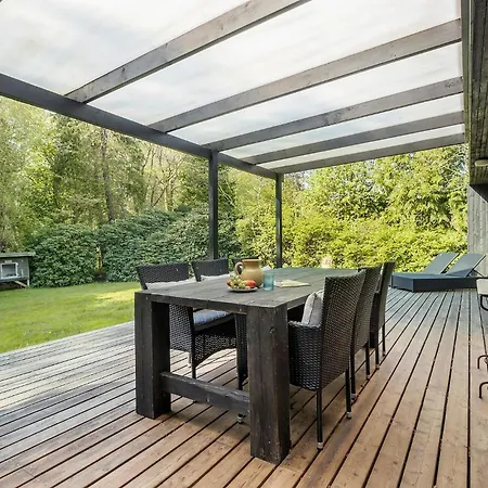 3 Bedroom Awesome In * Vejby